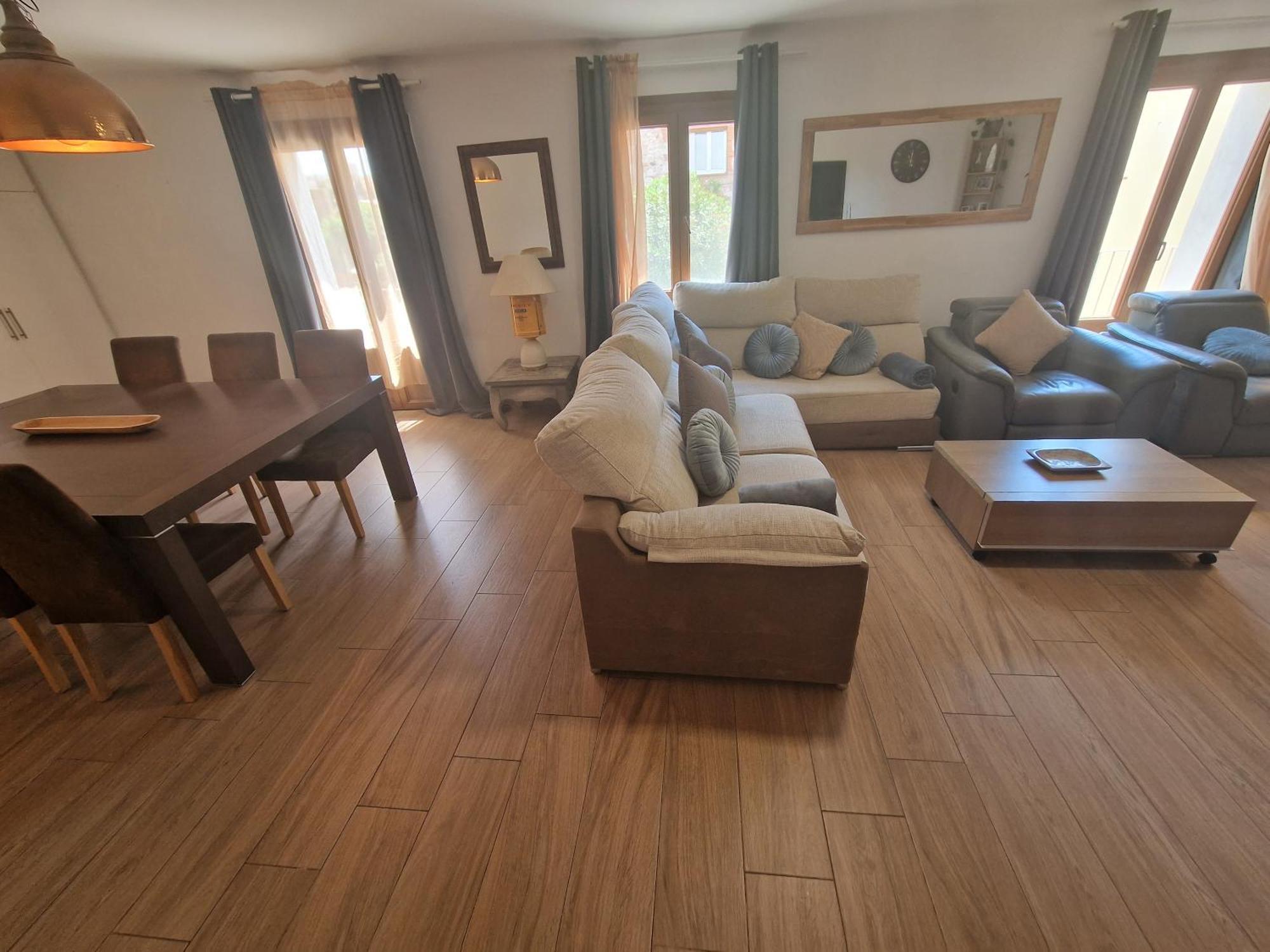 Newly Renovated Large Villa With Garden Кастельон-де-Ампуриас Экстерьер фото